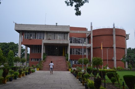 Punjab Engineering College